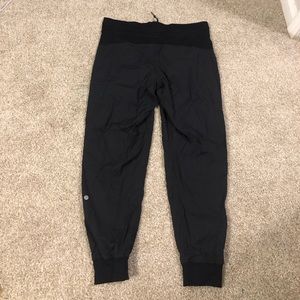 Lululemon joggers size 12